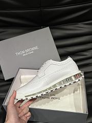 kitlife Thom Browne Lace-Up Runner Sneakers  - 5