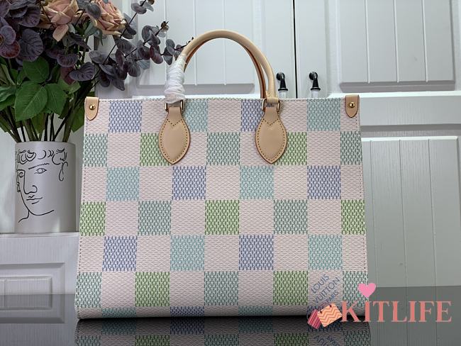 Kitlife Louis Vuitton Exclusive Pre-Launch OnTheGo MM bag - 35x27x14 cm - 1