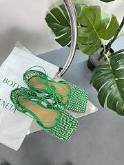 Kitlife Bottega Veneta Women's Green Sparkle Stretch Lace-up Flat Sandals - 1