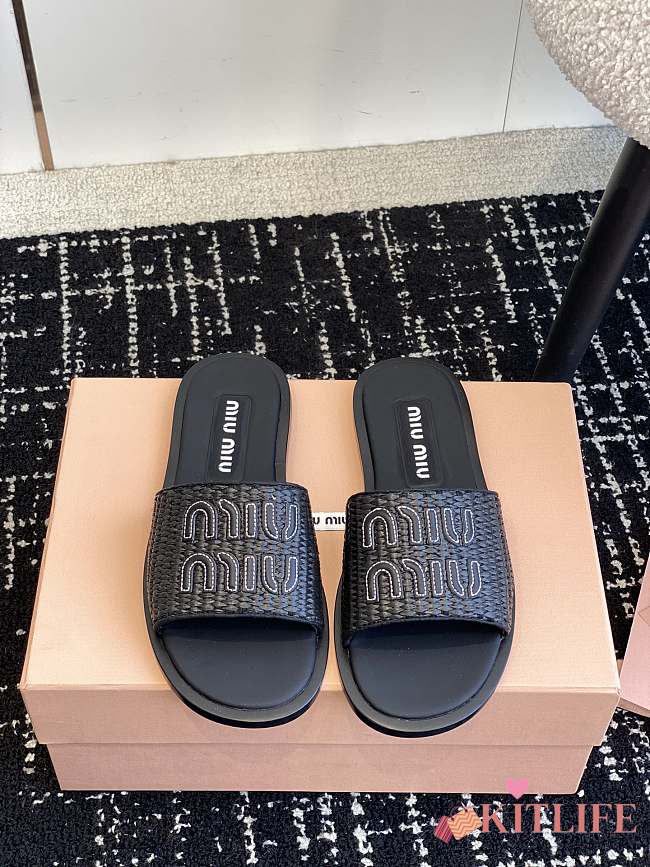 Kitlife MIU MIU Logo raffia slides Black - 1