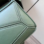 Kitlife LOEWE Puzzle Mini Leather Shoulder Bag in green - 12.5x18x8cm - 4