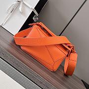 Kitlife LOEWE Puzzle Mini Leather Shoulder Bag in orange - 12.5x18x8cm - 1