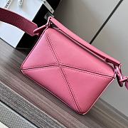 Kitlife LOEWE Puzzle Mini Leather Shoulder Bag in Pink - 12.5x18x8cm - 5