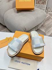 kitlife Louis Vuitton Pool Pillow Flat Comfort Mules Light blue - 4