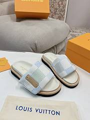kitlife Louis Vuitton Pool Pillow Flat Comfort Mules Light blue - 3
