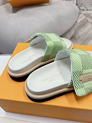 kitlife Louis Vuitton Pool Pillow Flat Comfort Mules green - 3