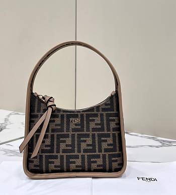 kitlife Fendi Hobo brown bag - 27x20.5x7cm