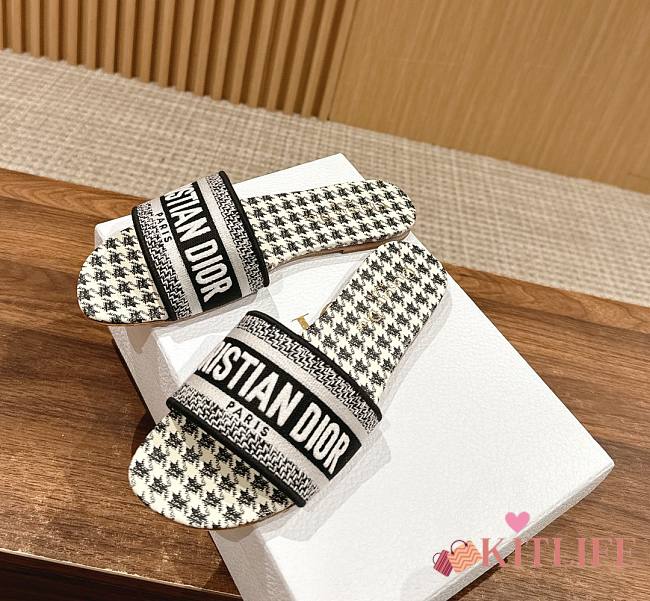 Kitlife Dior Slides 01 - 1