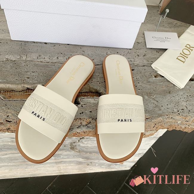 Kitlife Dior Dway Slide Pastel White Calfskin and Embroidered Cotton - 1