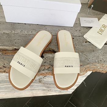 Kitlife Dior Dway Slide Pastel White Calfskin and Embroidered Cotton