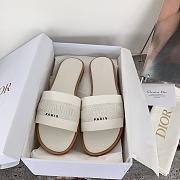 Kitlife Dior Dway Slide Pastel White Calfskin and Embroidered Cotton - 2