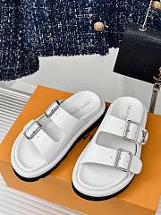 Kitlife Lousi Vuitton slides white 02 - 1