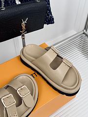 Kitlife Lousi Vuitton slides beige - 6