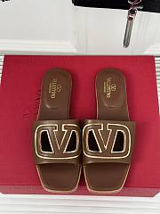 Kitlife Valentino Garavani Vlogo sandals Brown - 2