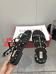 kitlife VALENTINO GARAVANI Rockstud Sandals black  - 2