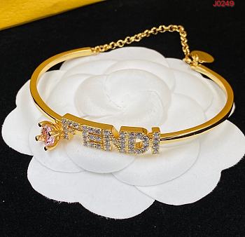 Kitlife fendi bracelet gold