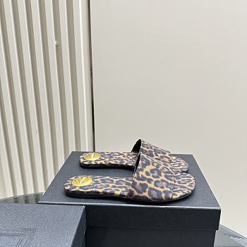 kitlife YSL Carlyle Slides in leopard grosgrain 