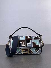 Kitlife Fendi Baguette Multicolor canvas bag with FF embroidery - 27x15x6cm - 1