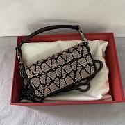 Kitlife Valentino Garavani VLogo embellished Black bag - 19x10.5x5 cm - 5