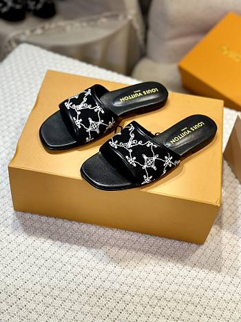 kitlife Louis Vuitton Neo Revival Flat Mule Black 