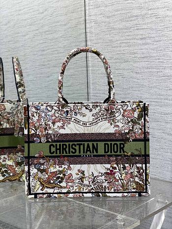 Kitlife Dior Large Book Tote Ecru Multicolor Dior 4 Saisons Automne Soleil Embroidery bag - 36x18x28 cm