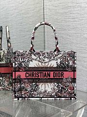 Kitlife Dior Large Book Tote Ecru Multicolor Dior 4 Saisons Automne Soleil Embroidery Pink bag - 36x18x28 cm - 1