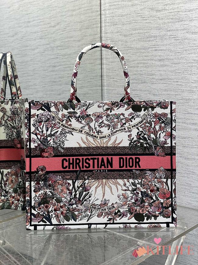 Kitlife Dior Large Book Tote Ecru Multicolor Dior 4 Saisons Automne Soleil Embroidery Pink bag - 42x18x35 cm - 1