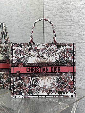 Kitlife Dior Large Book Tote Ecru Multicolor Dior 4 Saisons Automne Soleil Embroidery Pink bag - 42x18x35 cm