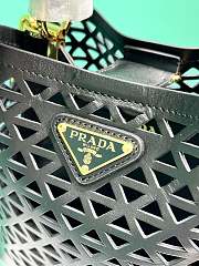 Kitlife Prada Panier leather mini-bag with cut-out motif black - 18x17x10.5cm - 6