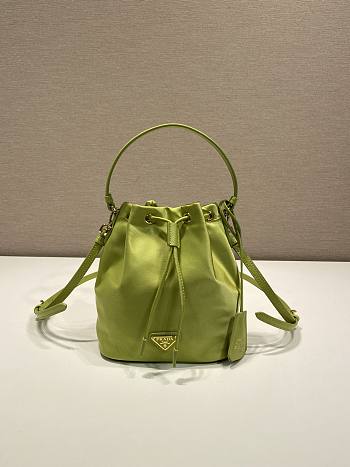 Kitlife Prada Duet Re-Nylon Bucket Bag geen - 15.5x19.5x10 cm