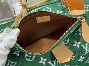 kitlife Louis Vuitton Keepall Bandoulière 40 Green bag - 40 x 26 x23 cm - 4