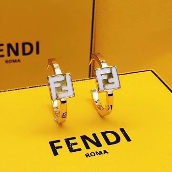 kitlife fendi Earrings gold