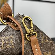Kitlife Louis Vuitton Low Key Hobo MM bag brown - M25022 - 31 x 35 x 18 cm - 3