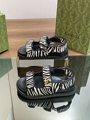 kitlife Gucci sandal Animal-inspired Black and white - 6