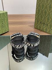 kitlife Gucci sandal Animal-inspired Black and white - 2