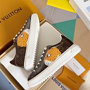 kitlife Louis VUuitton Time Out Sneaker brown  - 2
