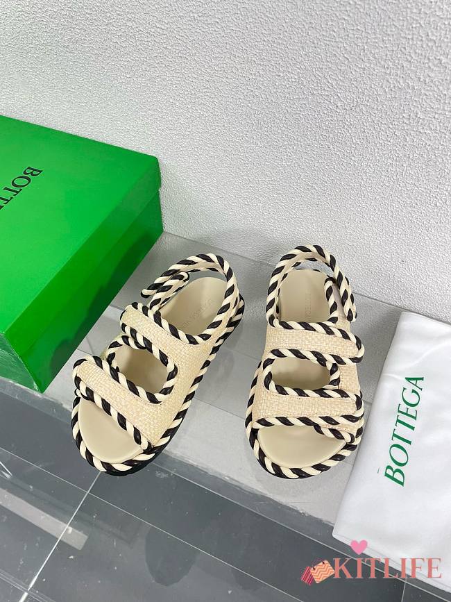 Kitlife BOTTEGA VENETA Jack Flat Sandals - 1