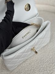 Kitlife Chanel Trendy CC White Lambskin 24s - 20x8x15 cm - 2