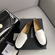 kitlife Chanel loafer MOCCASINS Patent Calfskin black/white - 1