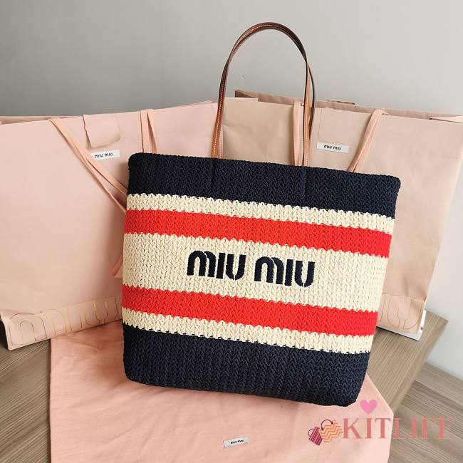 Kitlife Miu Miu Logo woven leather-trimmed tote bag - 40x34x16 cm - 1