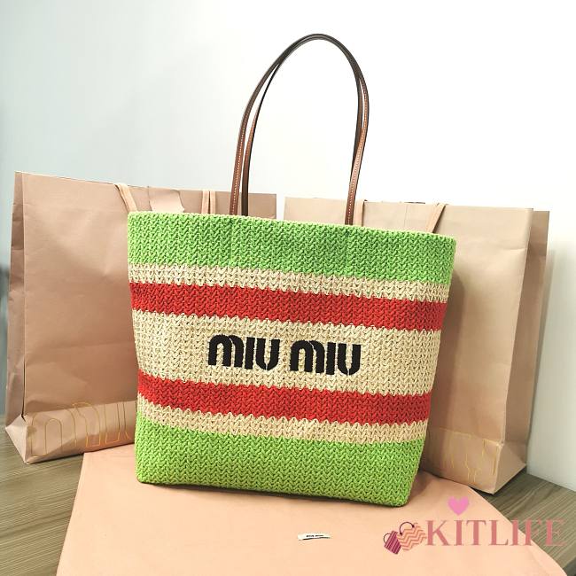 Kitlife Miu Miu Logo woven leather-trimmed tote bag green - 40x34x16 cm - 1