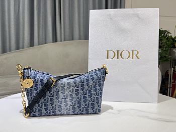 Kitlife Dior star Hobo Bag with Chain blue denim - 28.5 x 14.5 x 10 cm