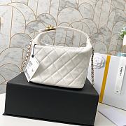 kitlife Chanel hobo bag white - 20x13x18 cm - 1