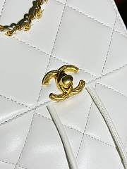 Kitlife chanel backpack white lambskin - 20x19x12 cm  - 5
