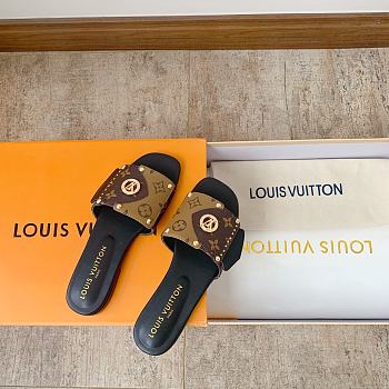 Kitlife Lousi Vuitton Frame Flat Mule brown