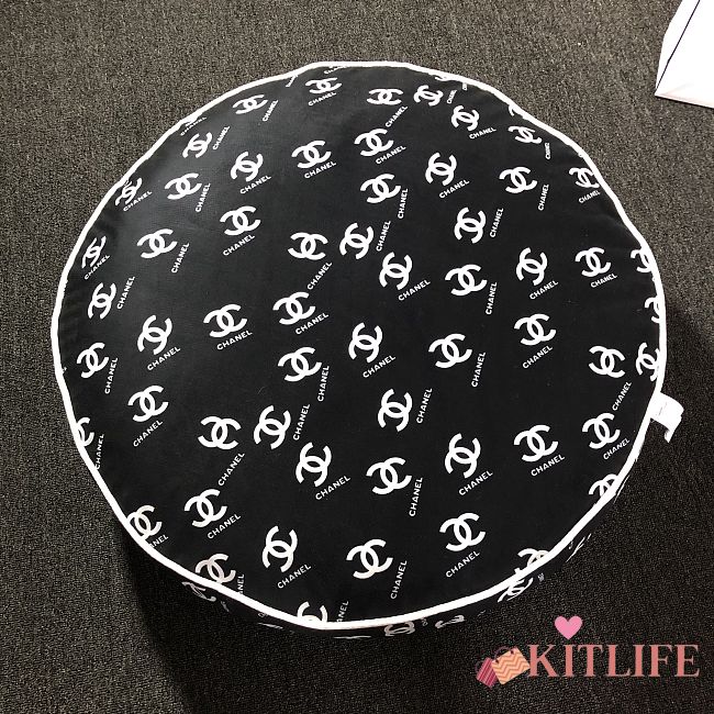 Chanel Pet Round pillow black - 1