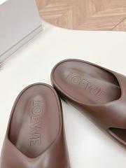 kitlife LOEWE Paula's Ibiza Foam Pebble thong sandals brown - 6