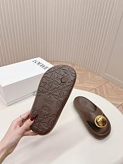 kitlife LOEWE Paula's Ibiza Foam Pebble thong sandals brown - 5