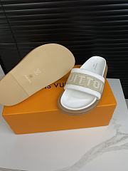 Louis Vuitton LV Bliss Comfort Mule beige - 5