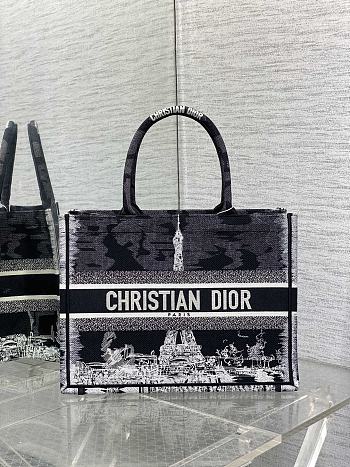 Kitlife Medium Dior Book Tote Black and White Paris Embroidery bag - 36 x 27.5 x 16.5 cm